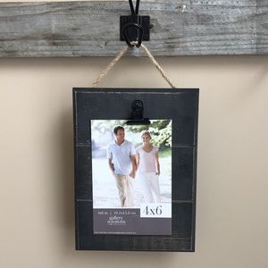 New with Tags 4X6 photo frame